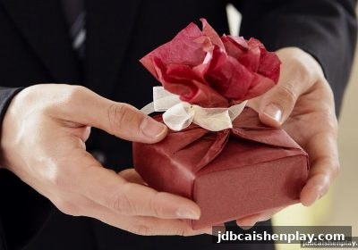 炸金花牌局掌控与制胜秘籍：jdb电子财神捕鱼助力实战策略解析